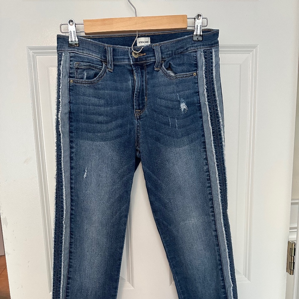 Sneak Peek Jeans